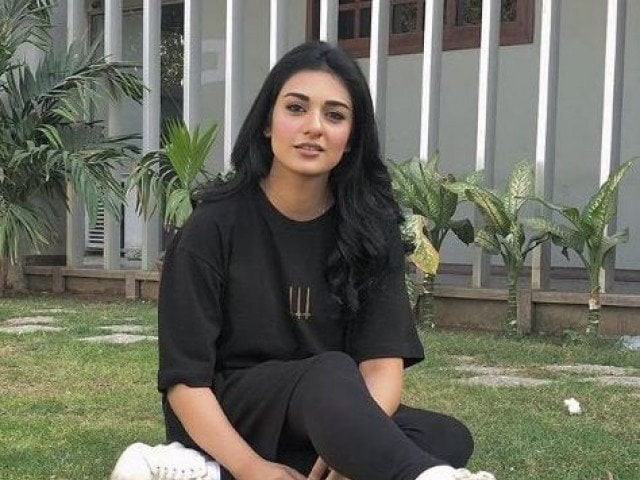 Sarah Khan Silences Marriage Rumors 