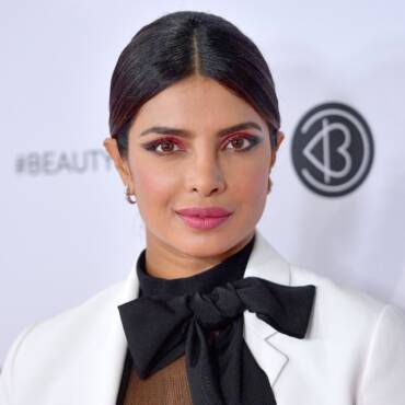 Priyanka Chopra And Deepika Padukone To Be Summoned By The Mumbai Police In Relation To Fake Followers