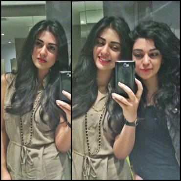 Sarah Khan with her sister Aisha Khan