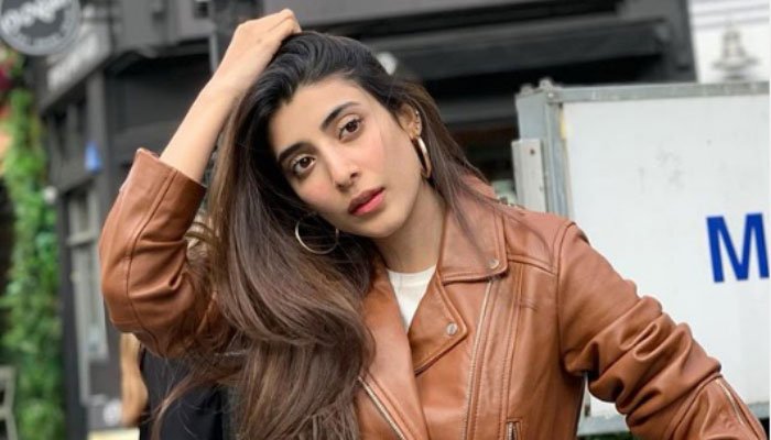 Urwa Hocane Gives A Shocking Response To Farhan Saeed's Second Marriage