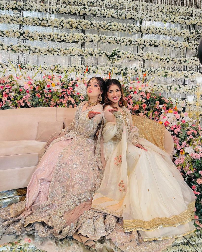 Arisha Razi Khan s Joyful Wedding Reception Parhlo Pink Arisha Razi Khan s Joyful Wedding Reception Parhlo Pink